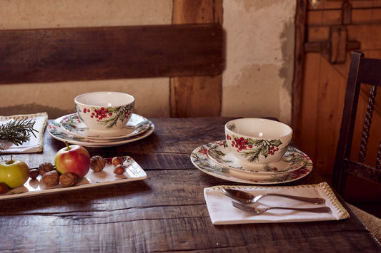 Pier 1 Berries & Balsam Set of 4 Cereal Bowls